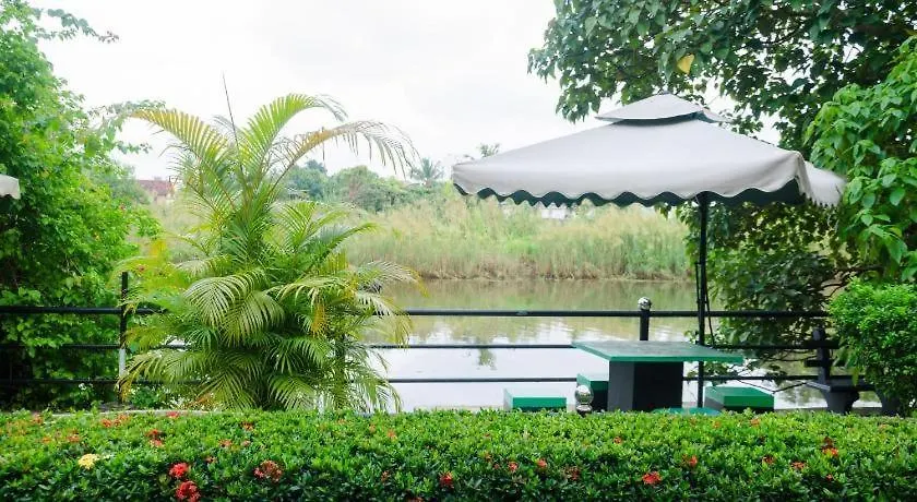 Opulent River Face Hotel Colombo