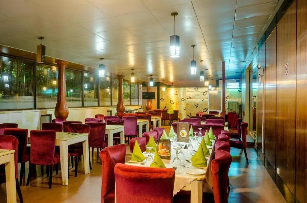 Opulent River Face Hotel Kolombo